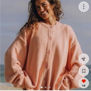 Sold Out
NWT Daily Drills Oversized Button up Sweater  Soft Pink Cardigan